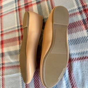 NWT Nude Old Navy Flats
